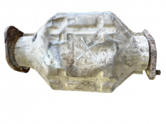 Викуп каталізатора B3S5 Марка автомобіля Mazda     Вставка каталізатора Кераміка Тип палива Бензин