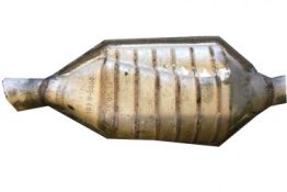 Викуп каталізатора KA 207  Walker Марка автомобіля Walker     Вставка каталізатора Кераміка Тип палива Бензин Каталітична марка Walker