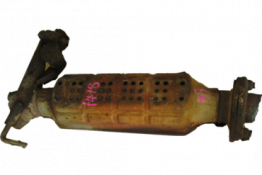 Викуп каталізатора B6KS B6KS 8B16 Марка автомобіля Mazda     Вставка каталізатора Кераміка Тип палива Бензин