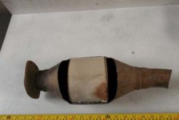 Викуп каталізатора X23 Марка автомобіля Toyota     Вставка каталізатора Кераміка Тип палива Бензин