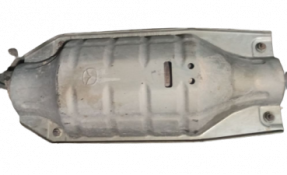 Викуп каталізатора L506 Марка автомобіля Mazda     Вставка каталізатора Кераміка Тип палива Бензин