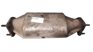 Викуп каталізатора PDD E000 CHESWICK / 1399Y38 Марка автомобіля Land Rover   Рік автомобіля 1999 Вставка каталізатора Кераміка Тип палива Бензин