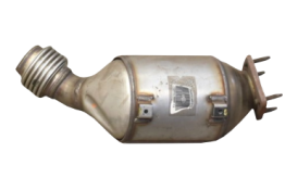 Викуп каталізатора 7H12-9N497-FA / KAT 093 Марка автомобіля Land Rover Модель автомобіля Land Rover Defender 2.4 Td   Вставка каталізатора Кераміка Тип палива Бензин