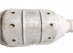 Викуп каталізатора KA 3662  Walker Марка автомобіля Walker     Вставка каталізатора Кераміка Тип палива Бензин Каталітична марка Walker