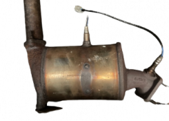 Викуп каталізатора 3W83 5E214 AD TYPE 1PCA Arvin Meritor Марка автомобіля Jaguar     Вставка каталізатора Кераміка Тип палива Бензин Каталітична марка Arvin Meritor