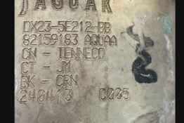 Викуп каталізатора DX23-5E212-BB 82159183 AQUAA Марка автомобіля Jaguar     Вставка каталізатора Кераміка Тип палива Бензин