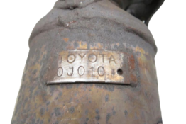 Викуп каталізатора 0J010 Марка автомобіля Toyota Модель автомобіля Toyota Yaris I - 1.0 Рік автомобіля 2002|2003 Вставка каталізатора Кераміка Тип палива Бензин