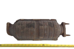 Викуп каталізатора H1BB18 Марка автомобіля Hyundai|Kia Модель автомобіля Hyundai Accent 1.3   Вставка каталізатора Кераміка Тип палива Бензин