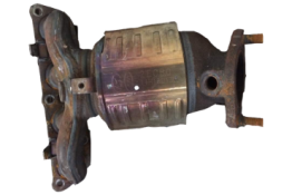 Викуп каталізатора 2ECB0 Марка автомобіля Hyundai|Kia     Вставка каталізатора Кераміка Тип палива Бензин