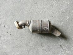 Викуп каталізатора KT 0300 A2044906236 / A2044906436 Марка автомобіля Mercedes Benz     Вставка каталізатора Кераміка Тип палива Бензин