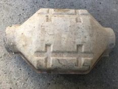 Викуп каталізатора B3E3 Bubble Марка автомобіля Mazda Модель автомобіля Mazda 121   Вставка каталізатора Кераміка Тип палива Бензин