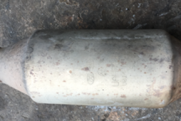 Викуп каталізатора UAHPE2 U014 JLW Марка автомобіля Hyundai|Kia     Вставка каталізатора Кераміка Тип палива Бензин