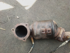 Викуп каталізатора W2BTF0 Марка автомобіля Hyundai|Kia     Вставка каталізатора Кераміка Тип палива Бензин