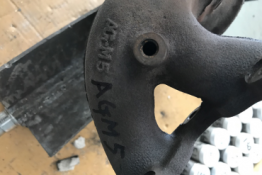 Викуп каталізатора AGM5 (100%) OK18. Honda. 4 pipe manifold. 3 bolt flange. City Марка автомобіля Honda     Вставка каталізатора Кераміка Тип палива Бензин