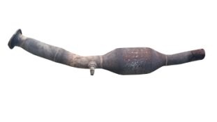 Викуп каталізатора T12 Марка автомобіля Toyota Модель автомобіля Toyota Yaris Verso 1.3   Вставка каталізатора Кераміка Тип палива Бензин