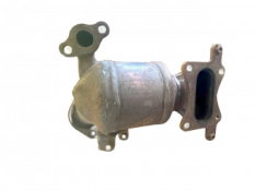 Викуп каталізатора NEW CITY 2M Марка автомобіля Honda     Вставка каталізатора Кераміка Тип палива Бензин