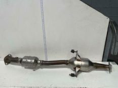 Викуп каталізатора 32403 Марка автомобіля Toyota   Рік автомобіля 2018|2019|2020|2021 Вставка каталізатора Кераміка Тип палива Бензин