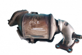 Викуп каталізатора 12665636  AC Марка автомобіля General Motors     Вставка каталізатора Кераміка Тип палива Бензин Каталітична марка AC