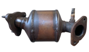 Викуп каталізатора 12614445 Марка автомобіля General Motors   Рік автомобіля 2011 Вставка каталізатора Кераміка Тип палива Бензин