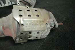 Викуп каталізатора 3CKE Марка автомобіля Hyundai|Kia Модель автомобіля Hyundai Genesis Coupe 3.8L Рік автомобіля 2013|2014|2015|2016 Вставка каталізатора Кераміка Тип палива Бензин