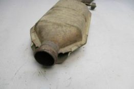 Викуп каталізатора UDFC11 Марка автомобіля Hyundai|Kia Модель автомобіля Hyundai Getz 1.5 CRDI|Hyundai Matrix 1.5 CRDI (FC) Рік автомобіля 2002 Вставка каталізатора Кераміка Тип палива Бензин