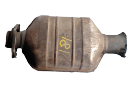 Викуп каталізатора 25161069 Domestic Standard Марка автомобіля General Motors     Вставка каталізатора Кераміка Тип палива Бензин