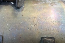 Викуп каталізатора H8200115217 8200118188 Марка автомобіля Renault Модель автомобіля Renault Megane Sport|Renault Laguna II - 2.0   Вставка каталізатора Кераміка Тип палива Бензин