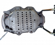 Викуп каталізатора 89425-25020 Марка автомобіля Toyota     Вставка каталізатора Кераміка Тип палива Бензин