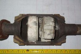 Викуп каталізатора 15184 N CATA 97000 8203/ After Market Марка автомобіля Walker     Вставка каталізатора Кераміка Тип палива Бензин