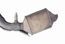 Викуп каталізатора INLET 3015 Марка автомобіля Ford|General Motors Модель автомобіля Ford Mustang   Вставка каталізатора Кераміка Тип палива Бензин