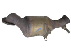 Викуп каталізатора AB39-5E211-RB AB39-5F297-RB  FoMoCo Марка автомобіля Ford Модель автомобіля Ford Ranger 2.2 QJ2R V - 2.2 T6 Рік автомобіля 2015 Вставка каталізатора Кераміка Тип палива Бензин Каталітична марка FoMoCo