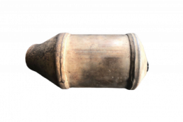 Викуп каталізатора 4076709  FoMoCo Марка автомобіля Ford Модель автомобіля Ford Mustang Рік автомобіля 2011|2012|2013|2014 Вставка каталізатора Кераміка Тип палива Бензин Каталітична марка FoMoCo