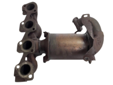 Викуп каталізатора 4S61-5G232-MA 1437086 FoMoCo Марка автомобіля Ford Модель автомобіля Ford Fiesta 1.3 V - 1.3 MK6 Рік автомобіля 2004|2005 Вставка каталізатора Кераміка Тип палива Бензин Каталітична марка FoMoCo