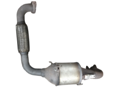 Викуп каталізатора 2S61-5E211-CB 1370266 FoMoCo Марка автомобіля Ford Модель автомобіля Ford Fiesta V Рік автомобіля 2004 Вставка каталізатора Кераміка Тип палива Бензин Каталітична марка FoMoCo