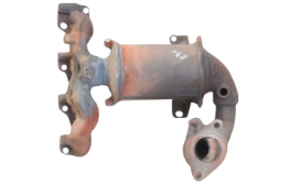 Викуп каталізатора 4S61-5G232-PB 1437099 FoMoCo Марка автомобіля Ford Модель автомобіля Ford Fiesta V - 1.3 VI - 1.3 8V Рік автомобіля 2001|2006|2008 Вставка каталізатора Кераміка Тип палива Бензин Каталітична марка FoMoCo