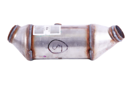 Викуп каталізатора 1508320X  FoMoCo Марка автомобіля Ford     Вставка каталізатора Кераміка Тип палива Бензин Каталітична марка FoMoCo