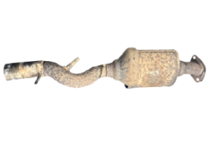 Викуп каталізатора 5S6Y-5E297-AA 1427648 FoMoCo Марка автомобіля Ford     Вставка каталізатора Кераміка Тип палива Бензин Каталітична марка FoMoCo