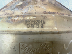 Викуп каталізатора 8M51-5E211-LA 8M51-5F297-LA  FoMoCo Марка автомобіля Ford     Вставка каталізатора Кераміка Тип палива Бензин Каталітична марка FoMoCo