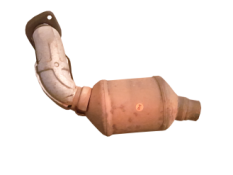 Викуп каталізатора 8R29-5F297-CA  FoMoCo Марка автомобіля Ford     Вставка каталізатора Кераміка Тип палива Бензин Каталітична марка FoMoCo