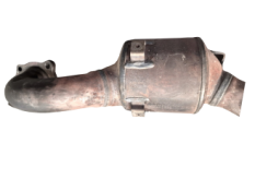 Викуп каталізатора F1F1-5E211-FD Марка автомобіля Ford Модель автомобіля Ford Puma 1.25i 1.4i 1.6|Ford Fiesta IV - 1.25i 16V (55 kw / 75 hp) Рік автомобіля 2015|2016|2017|2018|2019 Вставка каталізатора Кераміка Тип палива Бензин