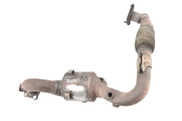 Викуп каталізатора CV21-5E211-AD Марка автомобіля Ford Модель автомобіля Ford B-Max 1.0 1.0 EcoBoost|Ford Fiesta VII - 1.0 Рік автомобіля 2012 Вставка каталізатора Кераміка Тип палива Бензин