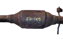 Викуп каталізатора VP 6S4C smooth on one side humped on the other. Марка автомобіля Ford Модель автомобіля Ford Focus Рік автомобіля 2006 Вставка каталізатора Кераміка Тип палива Бензин