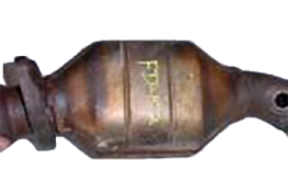 Викуп каталізатора 5W73 (PRE) Марка автомобіля Ford   Рік автомобіля 2005 Вставка каталізатора Кераміка Тип палива Бензин