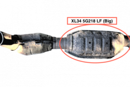 Викуп каталізатора XL34 5G218 LF (REAR) SIX XL345G218LF Марка автомобіля Ford Модель автомобіля Ford F150 V8   Вставка каталізатора Кераміка Тип палива Бензин