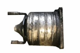 Викуп каталізатора KA 3144  Walker Марка автомобіля Walker     Вставка каталізатора Кераміка Тип палива Бензин Каталітична марка Walker