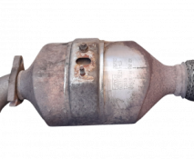 Викуп каталізатора 6G91-5E211-LD 282923 Марка автомобіля Ford Модель автомобіля Ford S-Max 1.8 TDCi   Вставка каталізатора Кераміка Тип палива Бензин