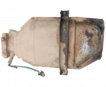 Викуп каталізатора 001 9315 0019315B / 0019315C / 14G99VA Марка автомобіля Ford     Вставка каталізатора Кераміка Тип палива Бензин