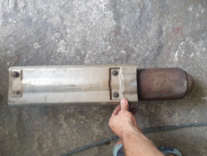 Викуп каталізатора 001 B276 001B276A / 98AB-5K282-CB Марка автомобіля Ford     Вставка каталізатора Кераміка Тип палива Бензин