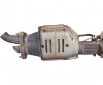 Викуп каталізатора 4L24 5E212 BB Марка автомобіля Ford     Вставка каталізатора Кераміка Тип палива Бензин