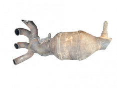 Викуп каталізатора 4S4C 5F297 BD Марка автомобіля Ford     Вставка каталізатора Кераміка Тип палива Бензин